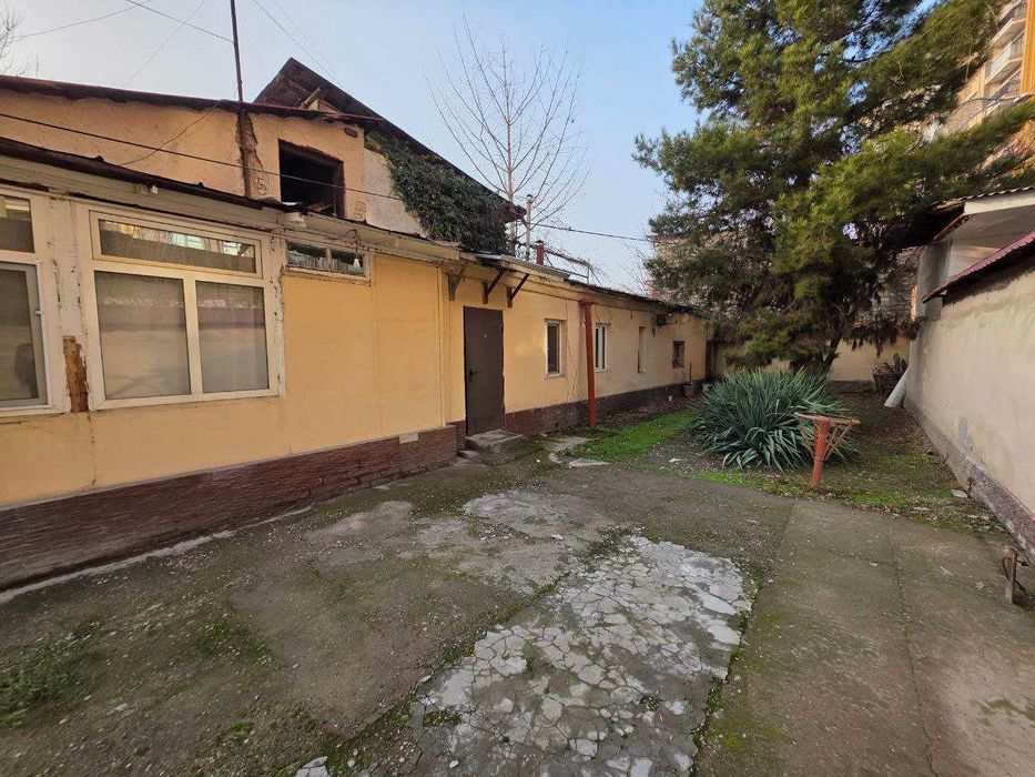 Участок 3,7 сотки ориентир Мирабад Авеню Госпитальный рынок КС