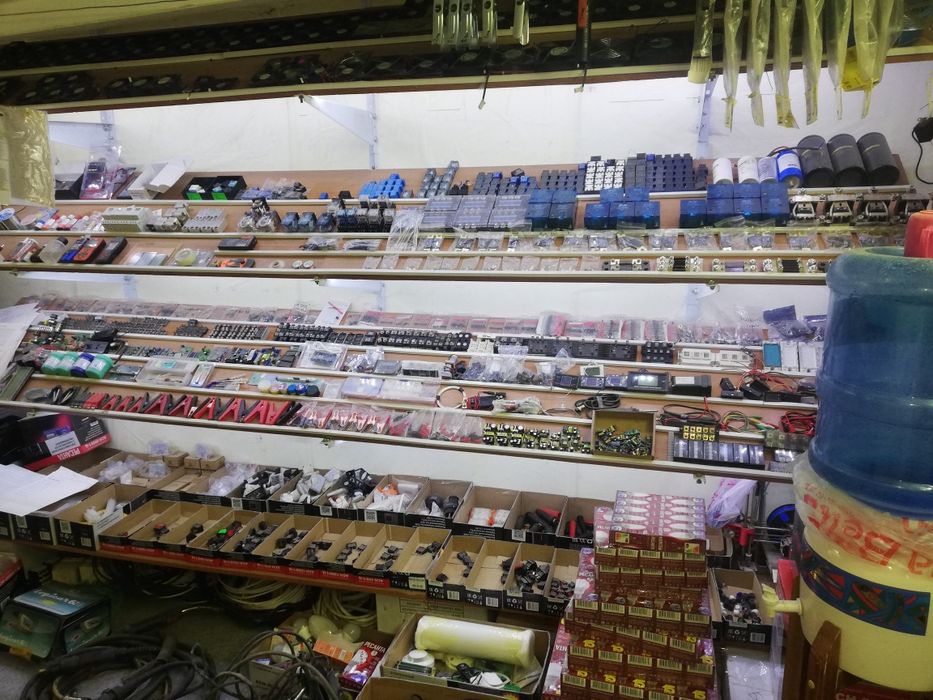 Электроника-ремонт компоненты запчасти