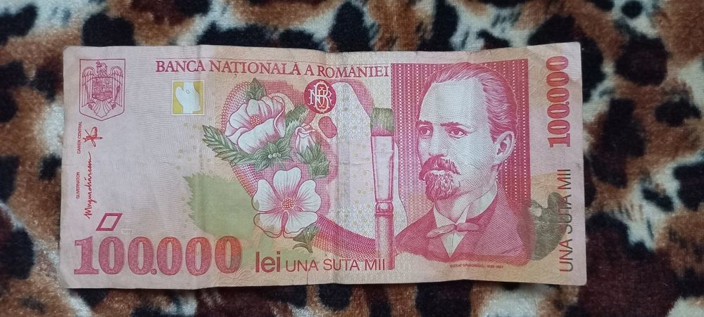 Vand 4 bacnote vechi pentru colectionari