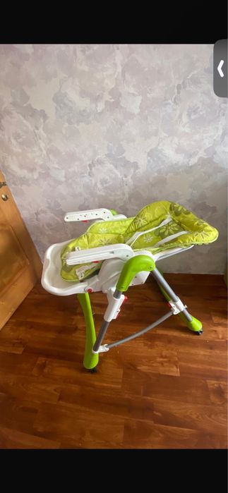 Детский стол для девочек и для мальчика, бу, качество отличное.