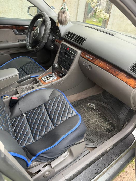 Продавам Ауди а4 авант