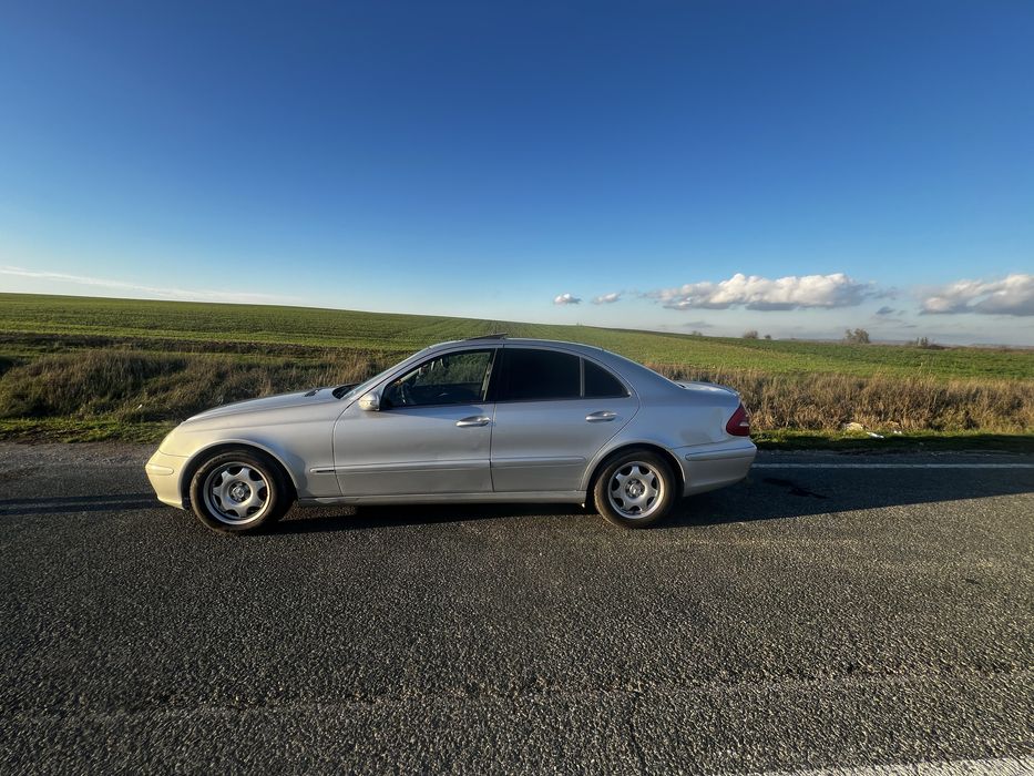 Mercedes E class 270