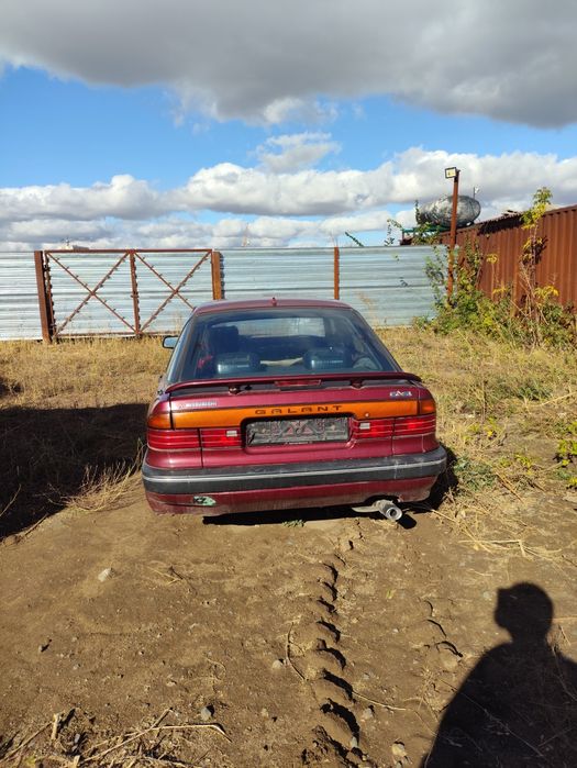 Продам mitsubishi galant