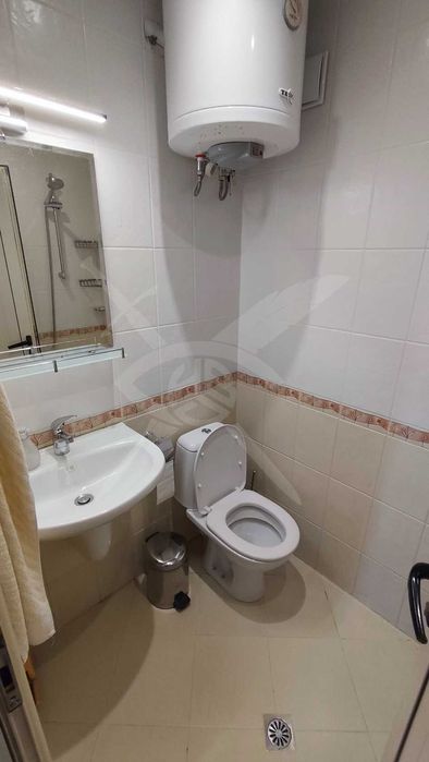 Дава се под наем Двустаен апартамент в Варна, Окръжна болница - 50 кв.м за 448.8 € - Снимка #6