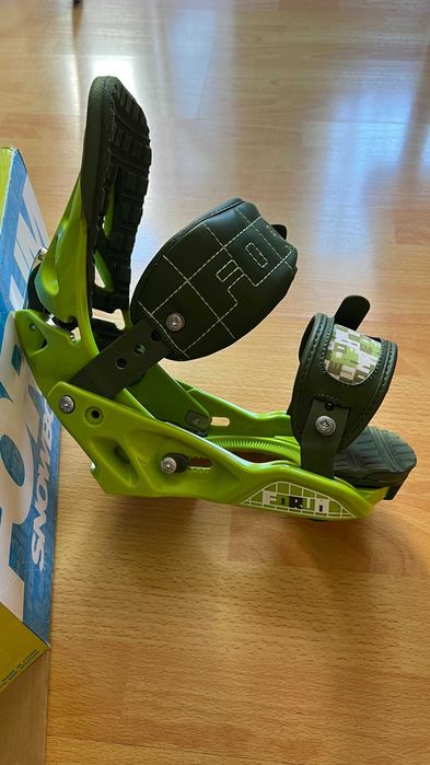 Сноуборд автомати Forum Recon M