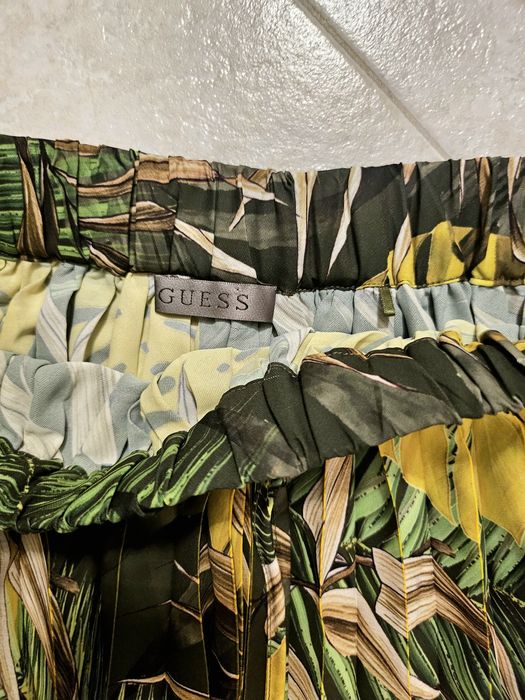 Дамска пола GUESS