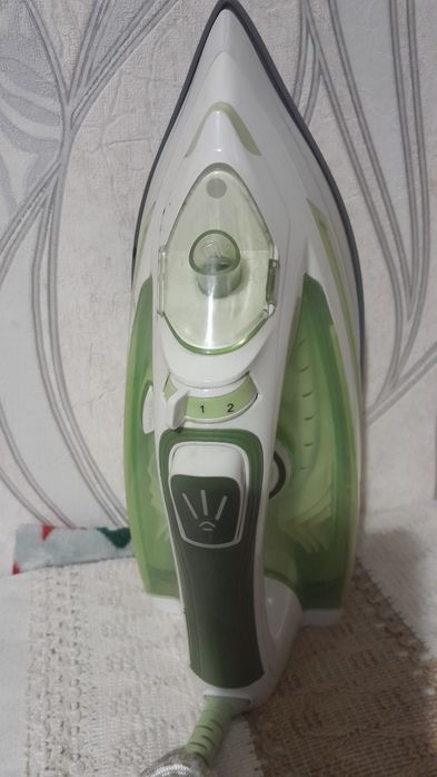 Продам утюг VITEK