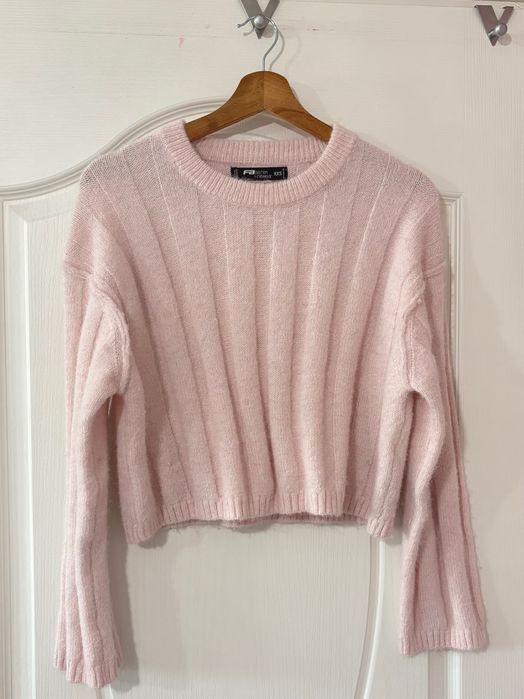 Дамски Розов пуловер