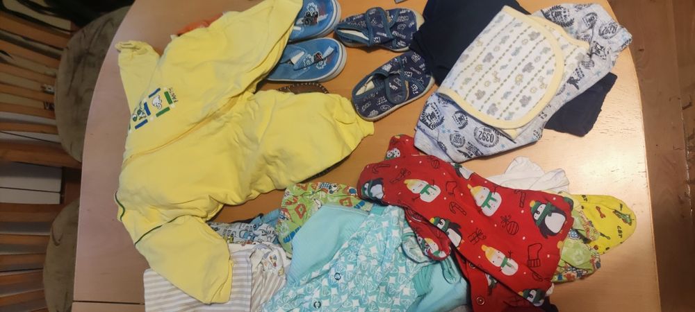 Подарявам дрешки за момче, 0-12м