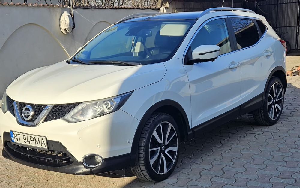 Vând Nissan Qashqai