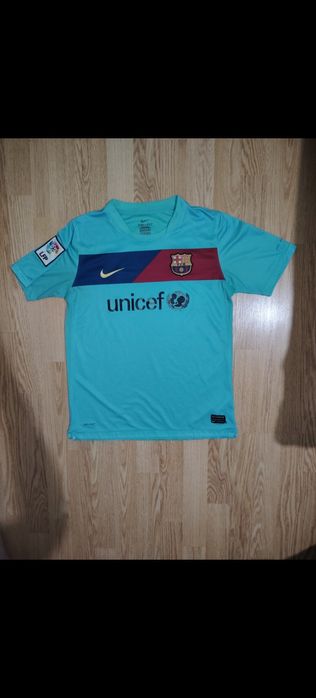 Vând tricou fc barcelona