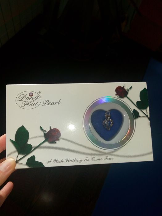 Гривни от чист седеф/полускъпоценни камъни/цени в описанието