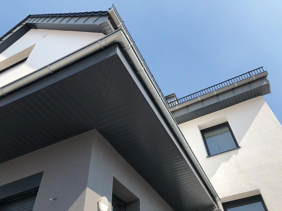 Reparatii acoperisuri montaj tigla metalica tigla ceramica montaj dulgheri masardari