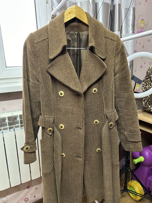 Пальто женское бу