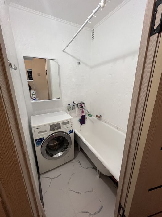 Квартира сдается  помесяцно