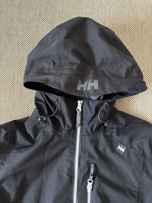 Тънко яке/горнище Helly Hansen