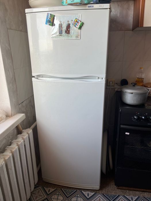 Продается холодильник