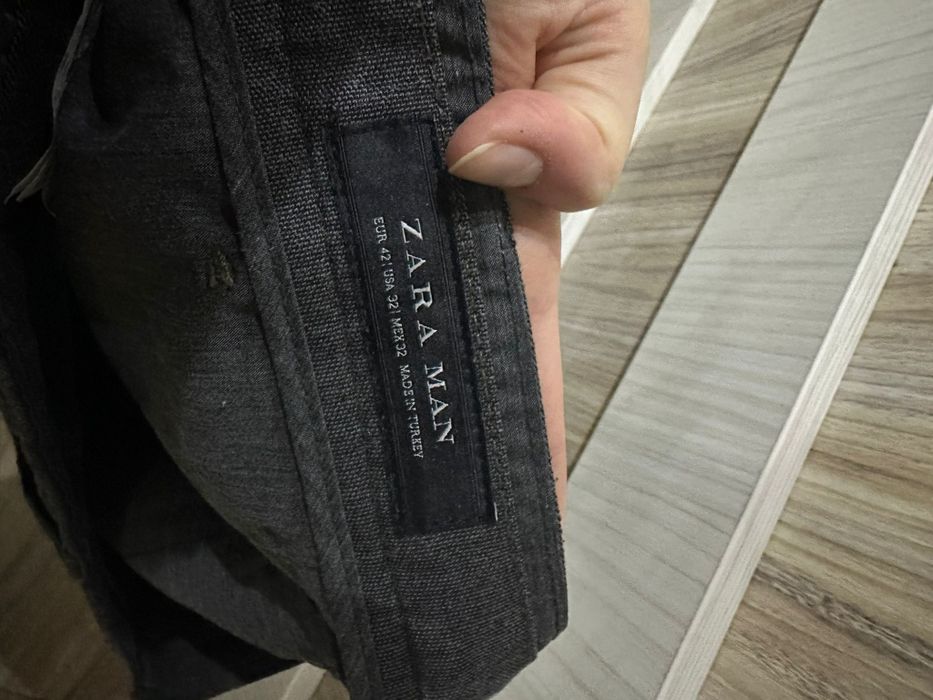 Нови мъжки панталони Zara