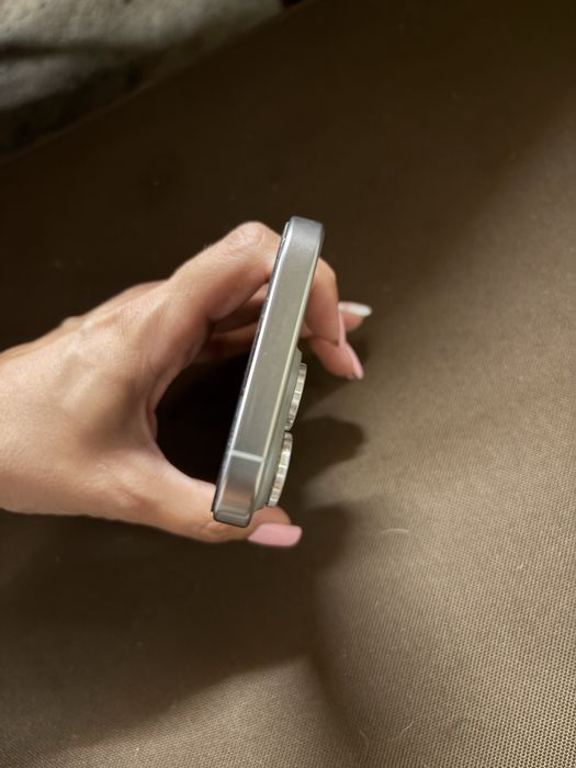 Iphone 16 pro 256mg