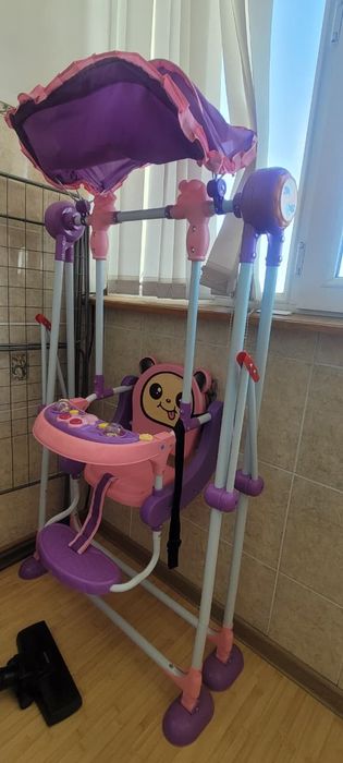Продам качелю для девочки