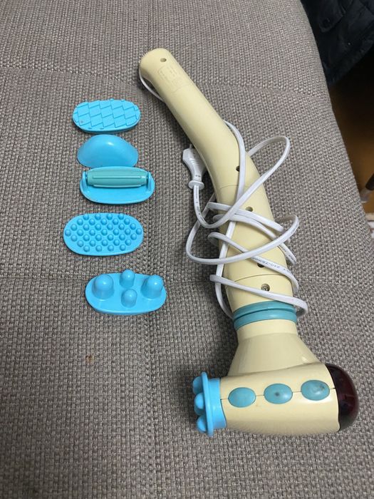 Массажер ручной с насадками