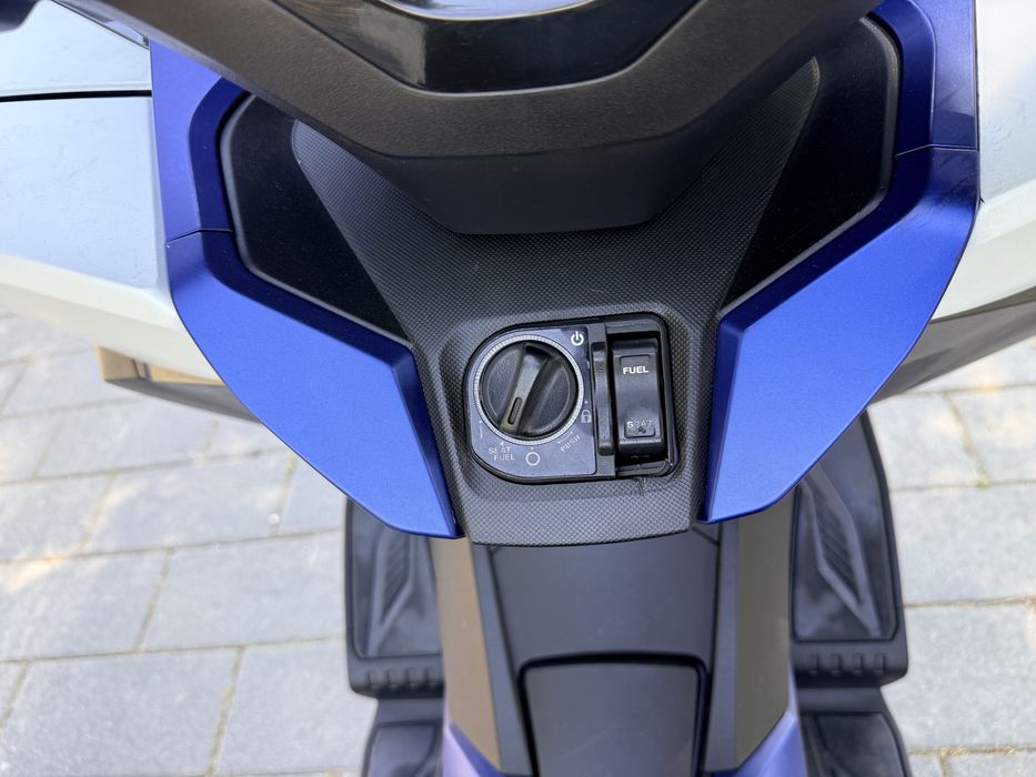 Honda forza, scuter 125, honda 125, scuter conduci cu B