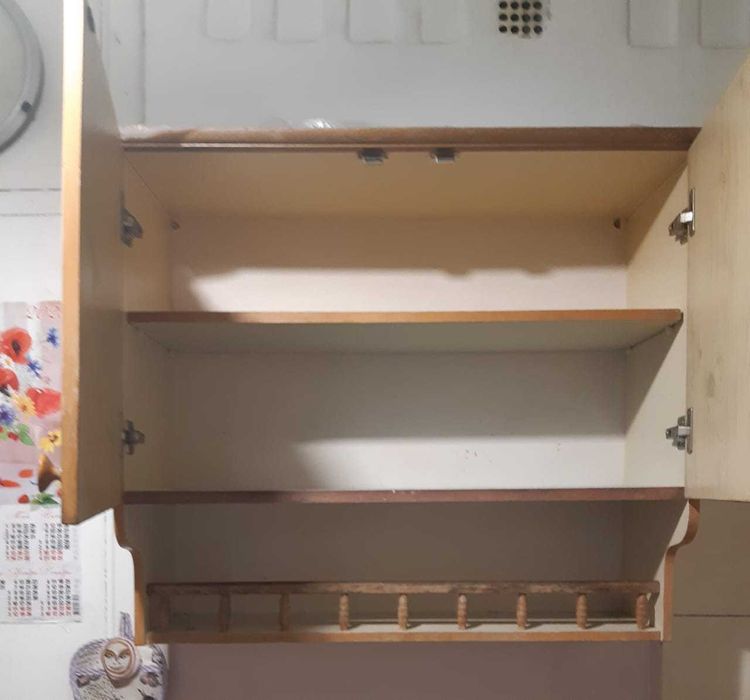 Продаётся кухонный гарнитур пр-во Румыния.