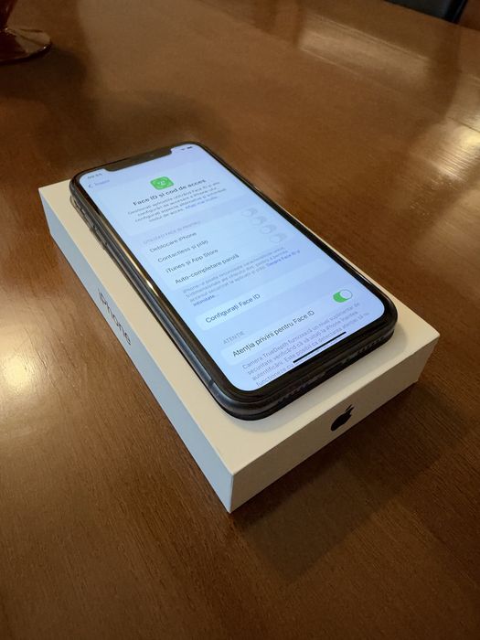 iPhone 11, Black, 64GB - IMPECABIL