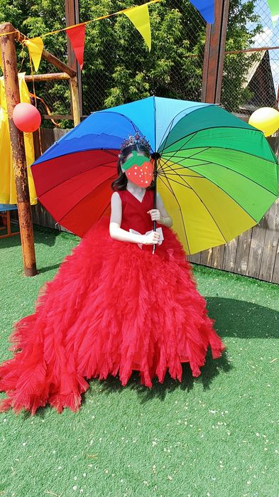 Срочно продам шикарное платье