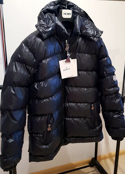 Geaca M0ncl3r umplutura puf calitate premium