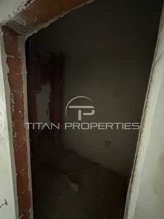 Продава се Едностаен апартамент в Пловдив, Кючук Париж - 40 кв.м за 702 €/кв.м - Снимка #4