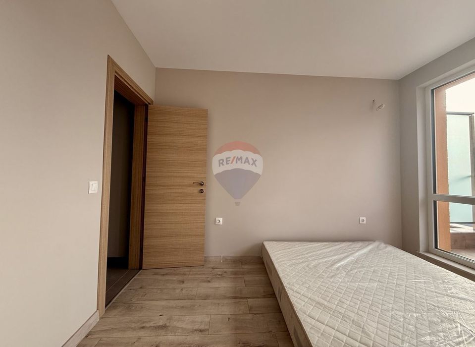 Продава се Двустаен апартамент в Варна, Виница - 69 кв.м за 1142 €/кв.м - Снимка #7