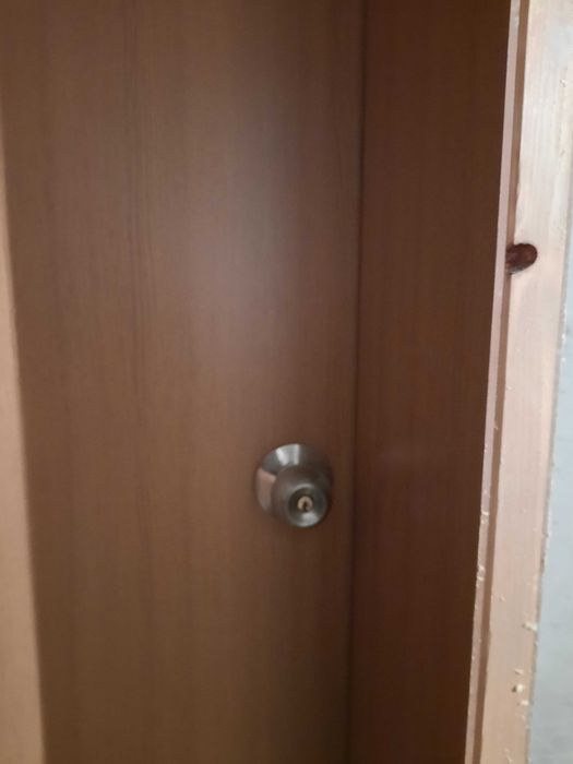 Интериорни врати