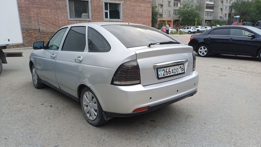 Продам Приора 2 люкс