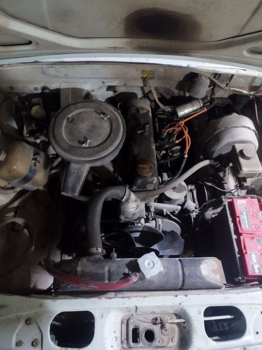 Volga 2401 mator naxadu sotiladi