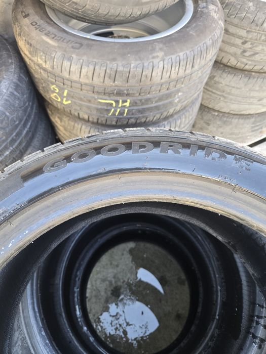 4 бр.Зимни гуми 245.45.19 GOODRIDE