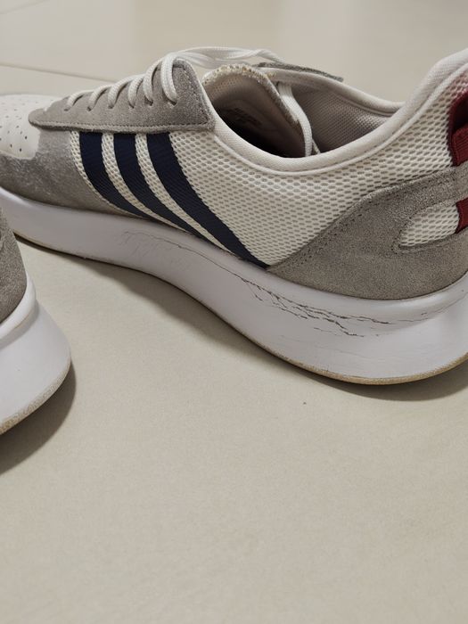Pantofi sport ADIDAS barbati marime 43
