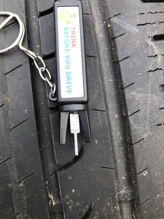Goodyear efficient grip 265/50/R20