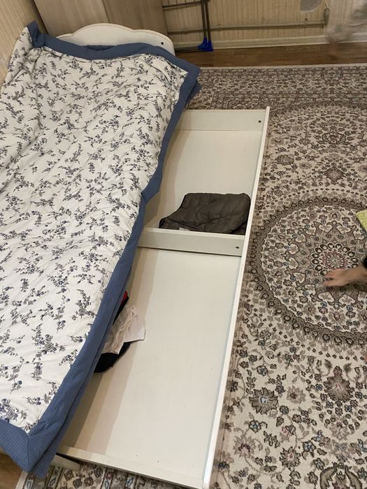 Детский кровать срочно продаю