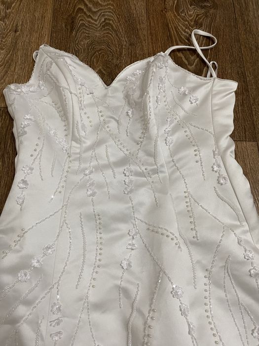 Платте свадебное с фатой