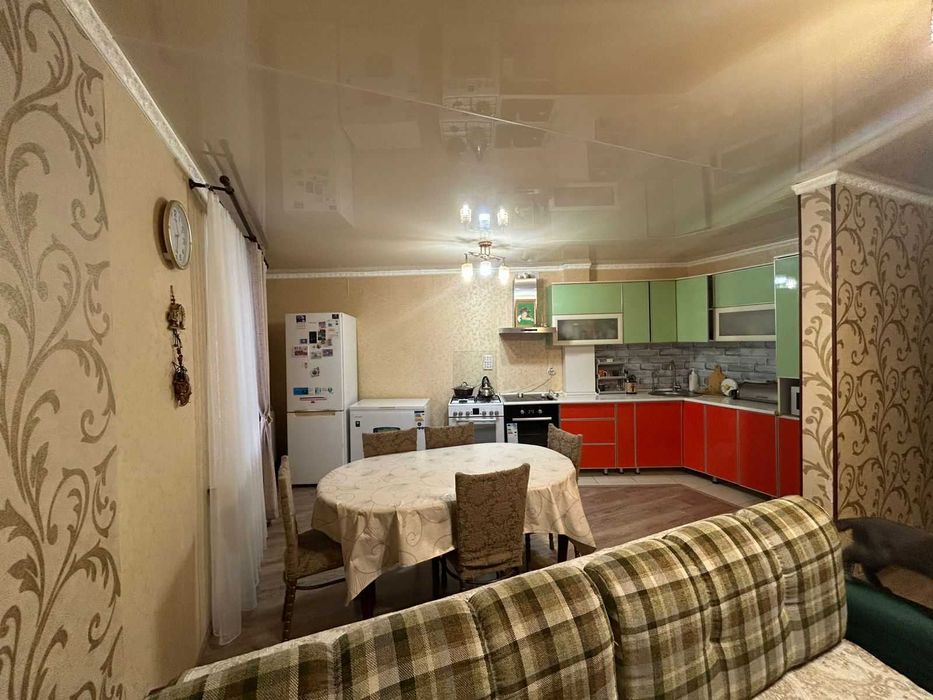 4 комнатная 80 квадратов привокзалка