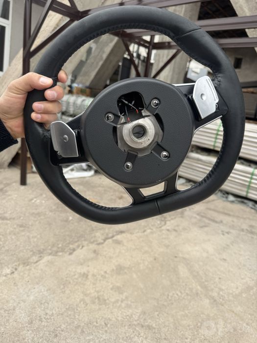 Porsche rul xolati yaxshi srochna lipistokli