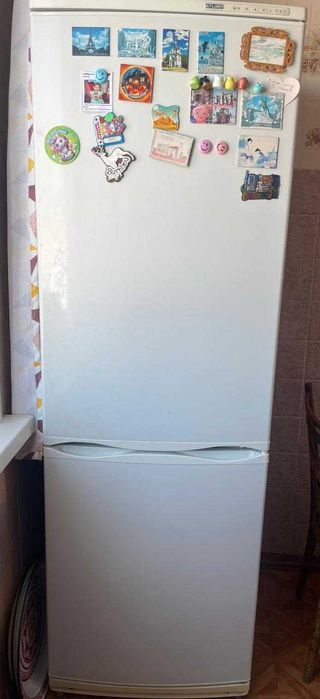 Продажа б/у Холодильник