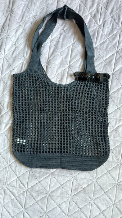 Стилна черна плажна чанта