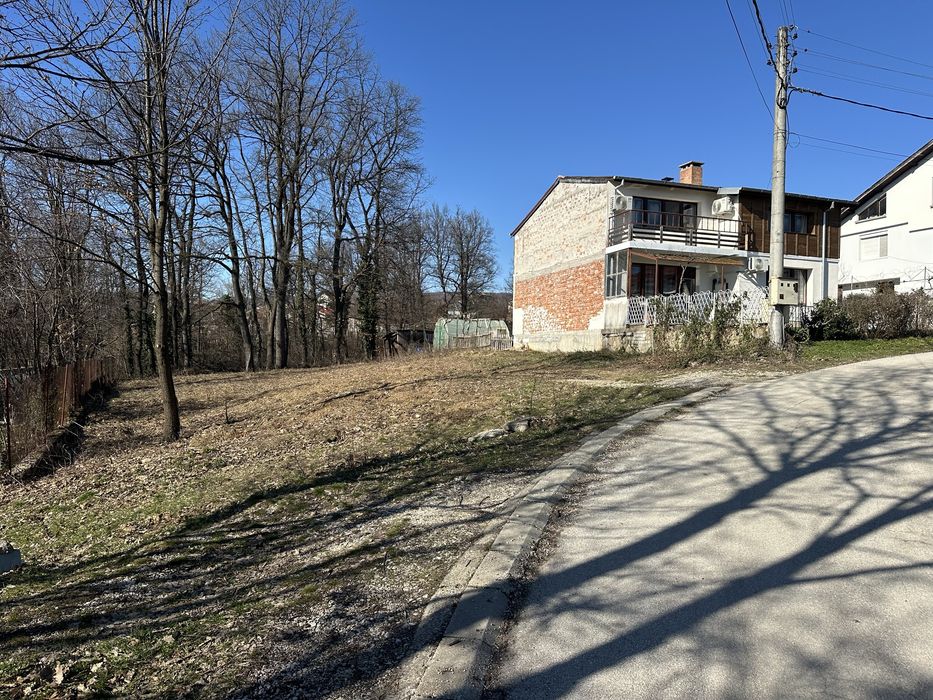 Парцел, къща строеж