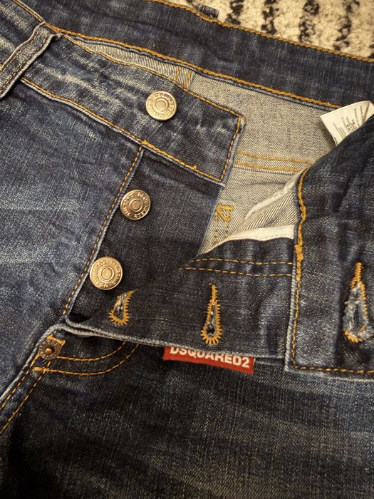 Оригинални дънки Dsquared2