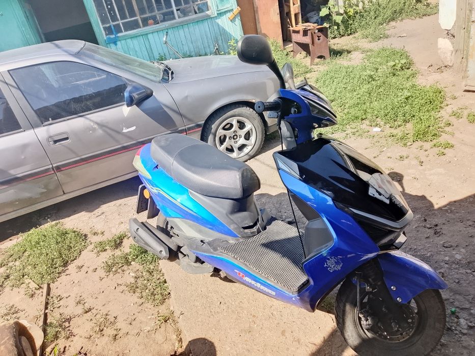 Продам скутер 49