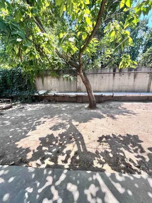 Кушбеги 2/1/1 Можно под офис