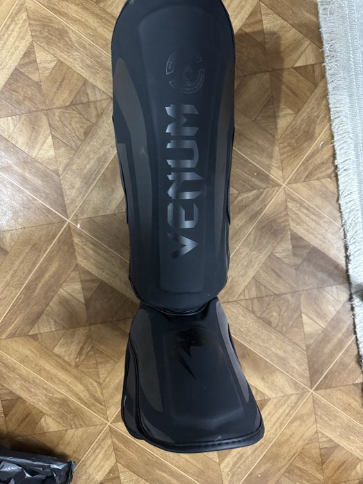 Продам футы новые