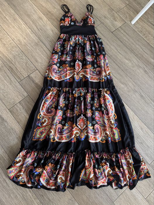 Pause Jeans, H&M, Negative дамски рокли и блузи.